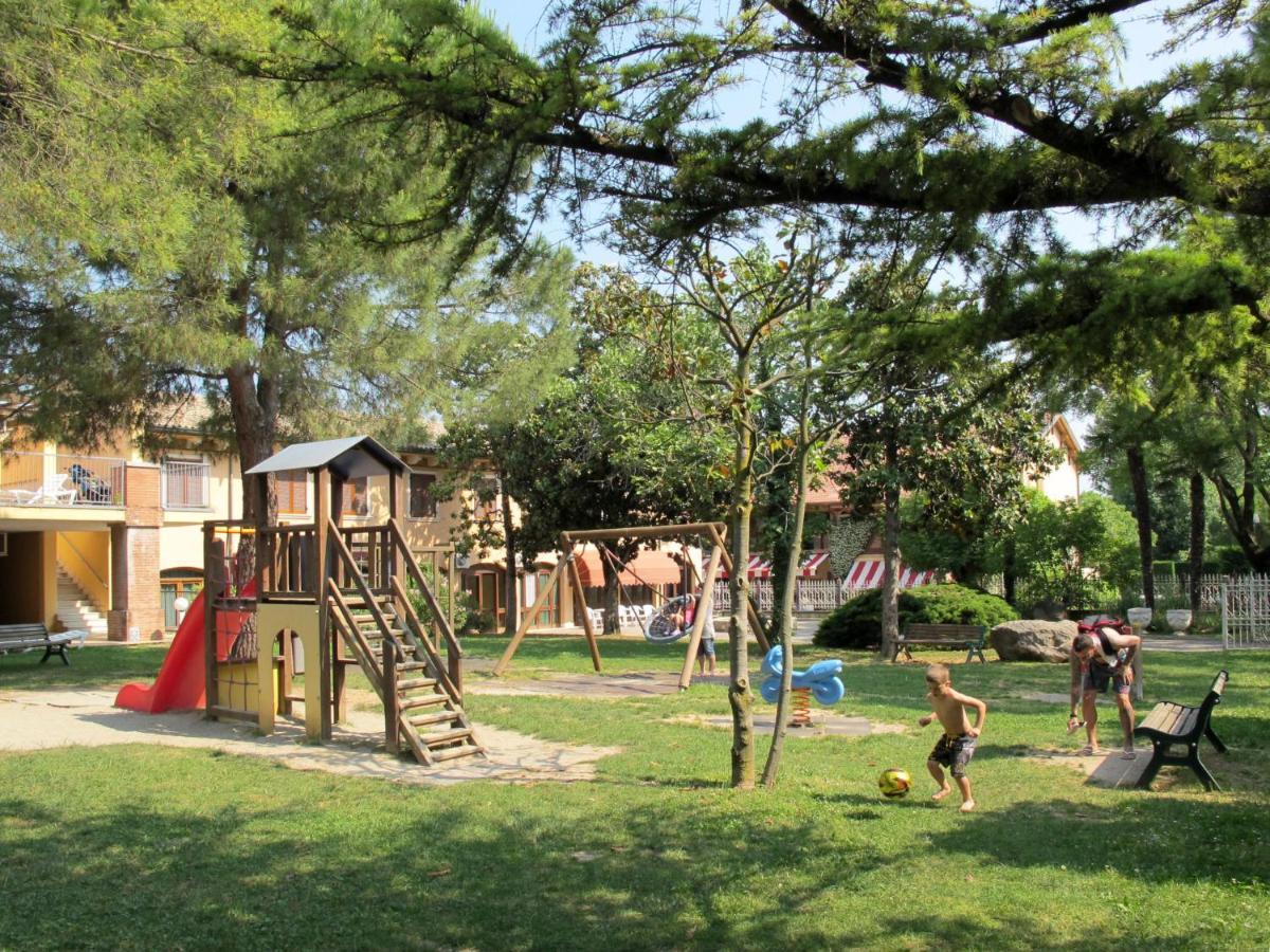 Holiday Home Bella Italia-3 By Interhome เปสเคียรา เดล การ์ดา ภายนอก รูปภาพ